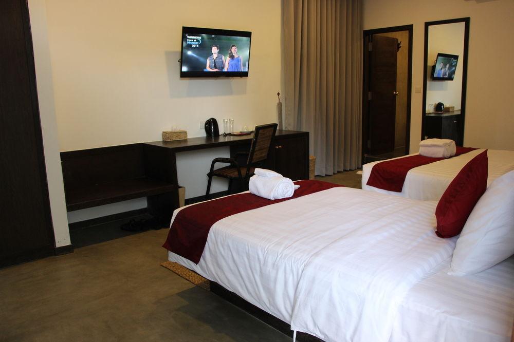 Palm Tree Boutique Hotel Phnom Penh Extérieur photo
