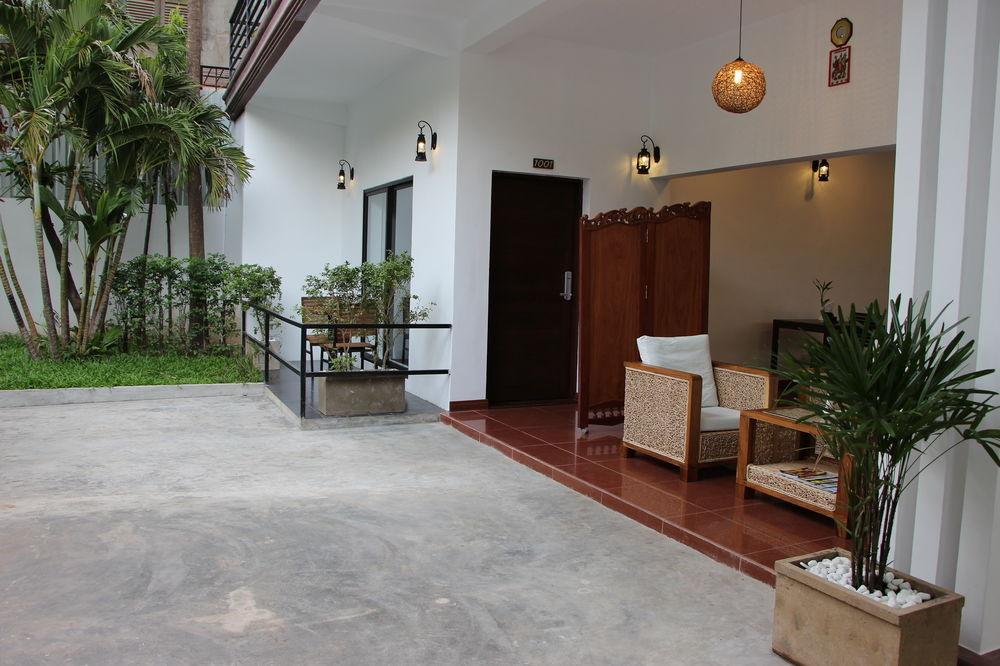 Palm Tree Boutique Hotel Phnom Penh Extérieur photo
