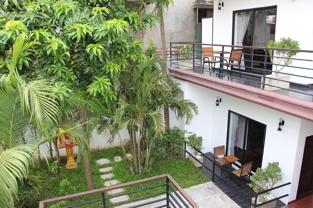 Palm Tree Boutique Hotel Phnom Penh Extérieur photo