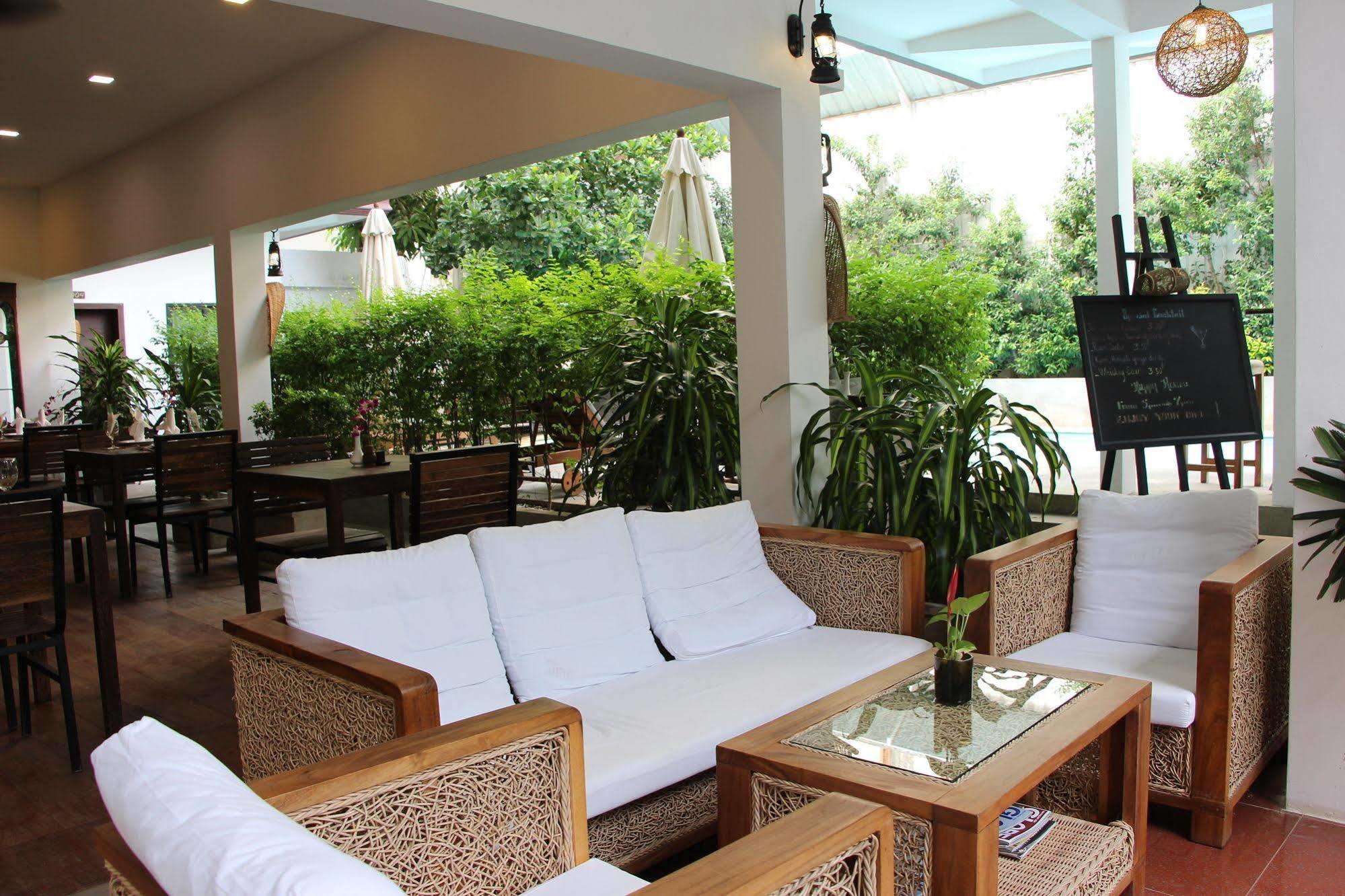 Palm Tree Boutique Hotel Phnom Penh Extérieur photo