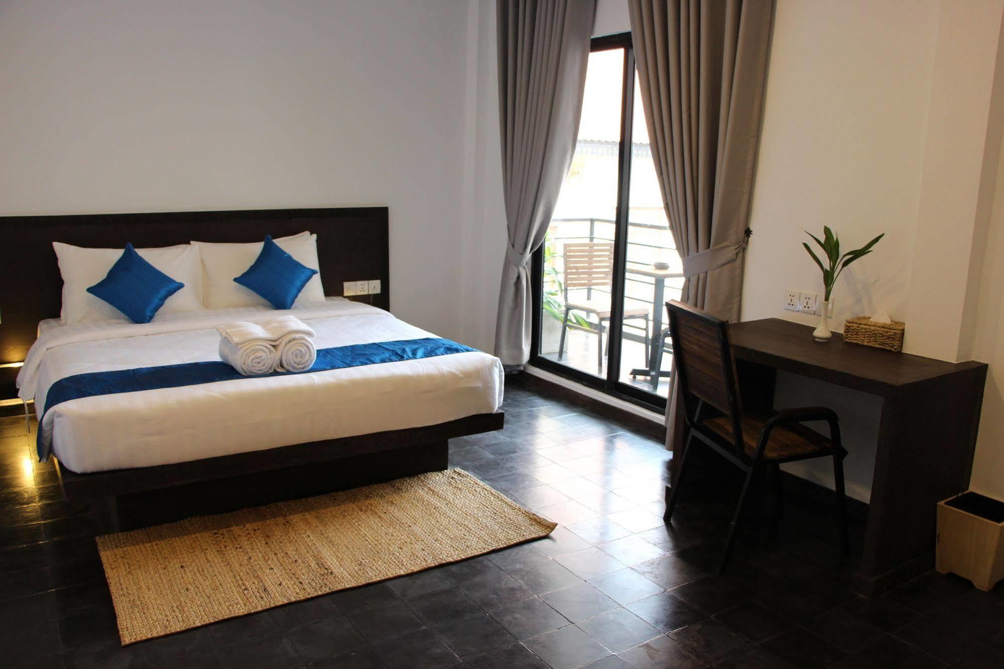 Palm Tree Boutique Hotel Phnom Penh Extérieur photo