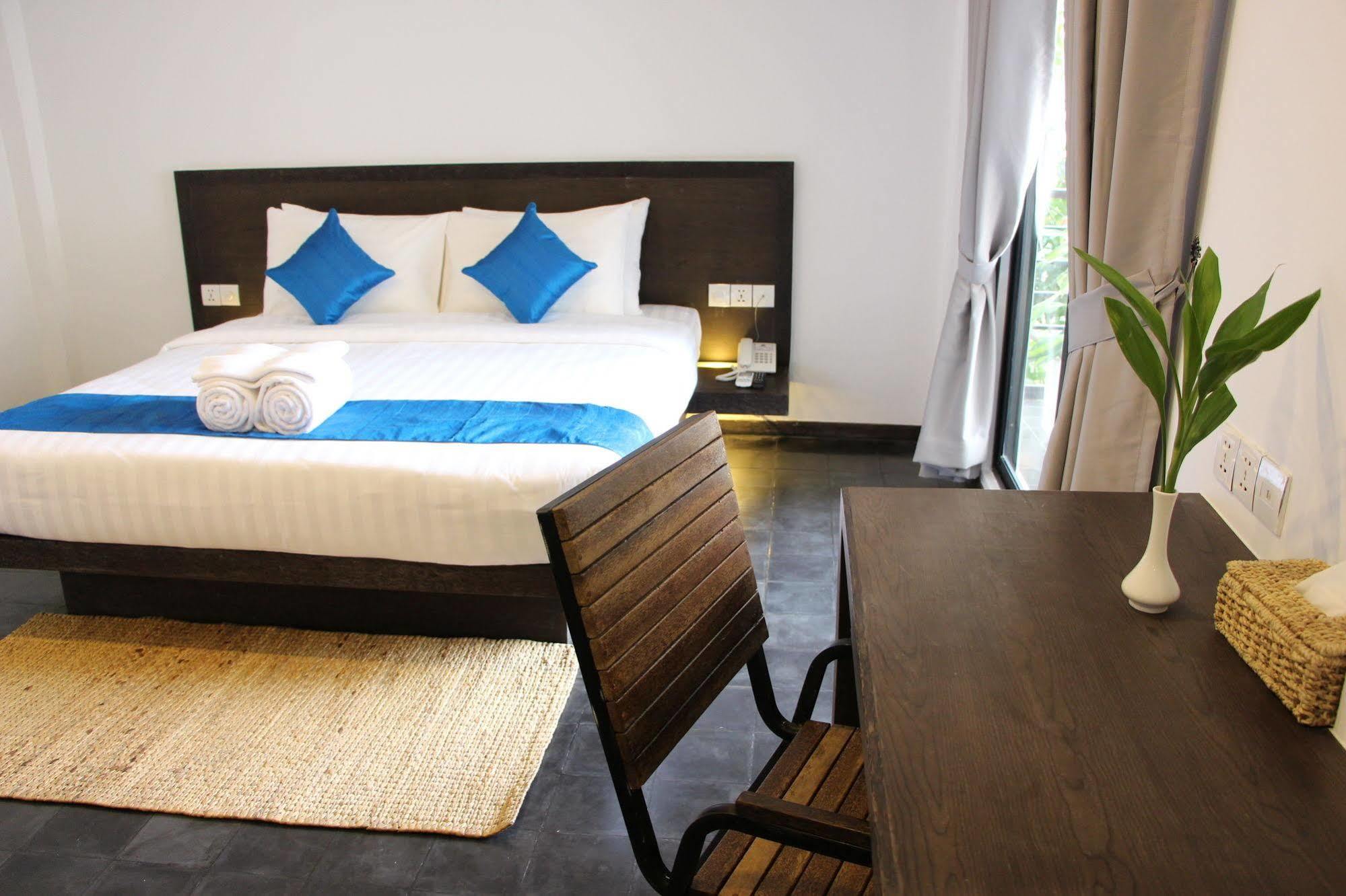 Palm Tree Boutique Hotel Phnom Penh Extérieur photo